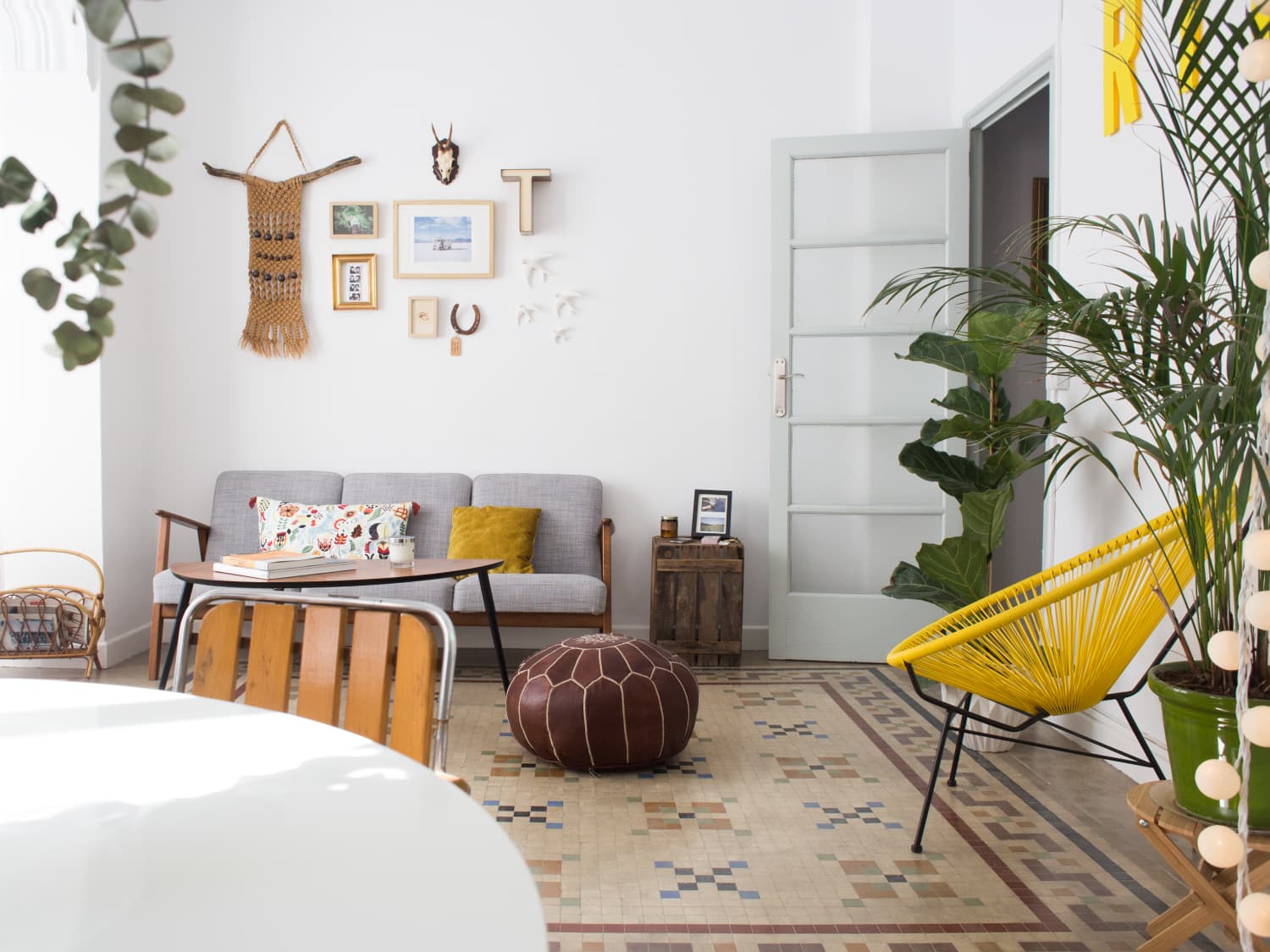 10 Futons That Are as Stylish as Traditional Sofas | Apartment Therapy